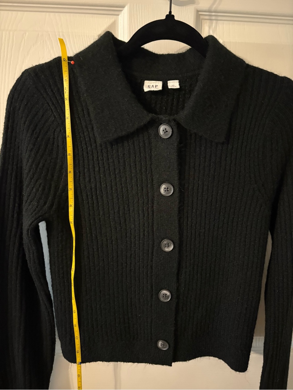 GAP Black Ribbed Button-Up Collared Cardigan - Picture 3 of 3